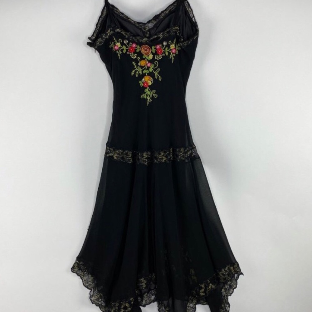 Cache embroidered floral asymmetrical black dress